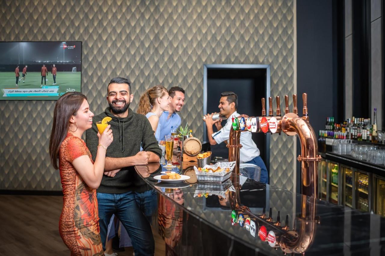 Novotel Deira Creekside Dubai Bagian luar foto