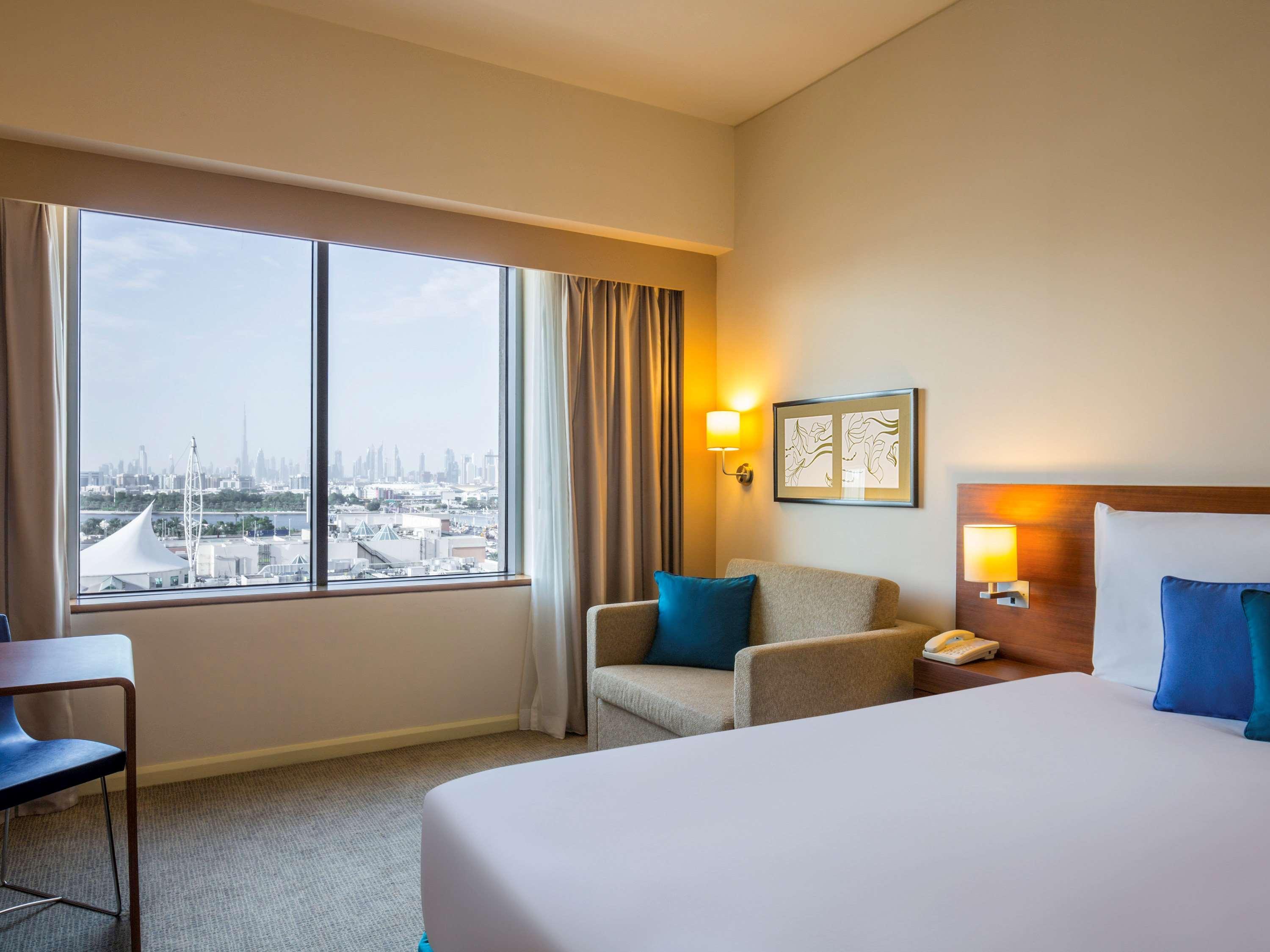 Novotel Deira Creekside Dubai Bagian luar foto