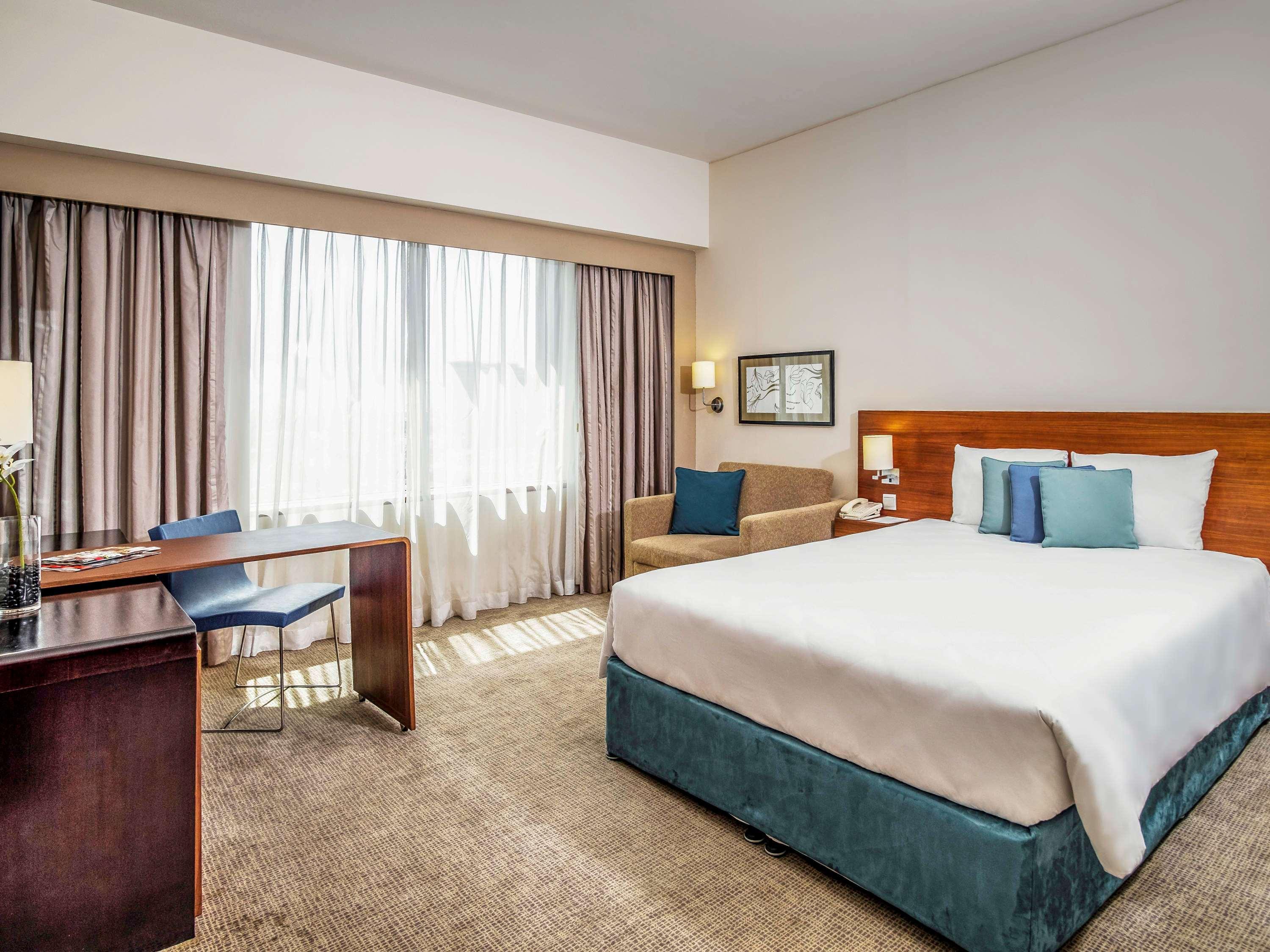 Novotel Deira Creekside Dubai Bagian luar foto