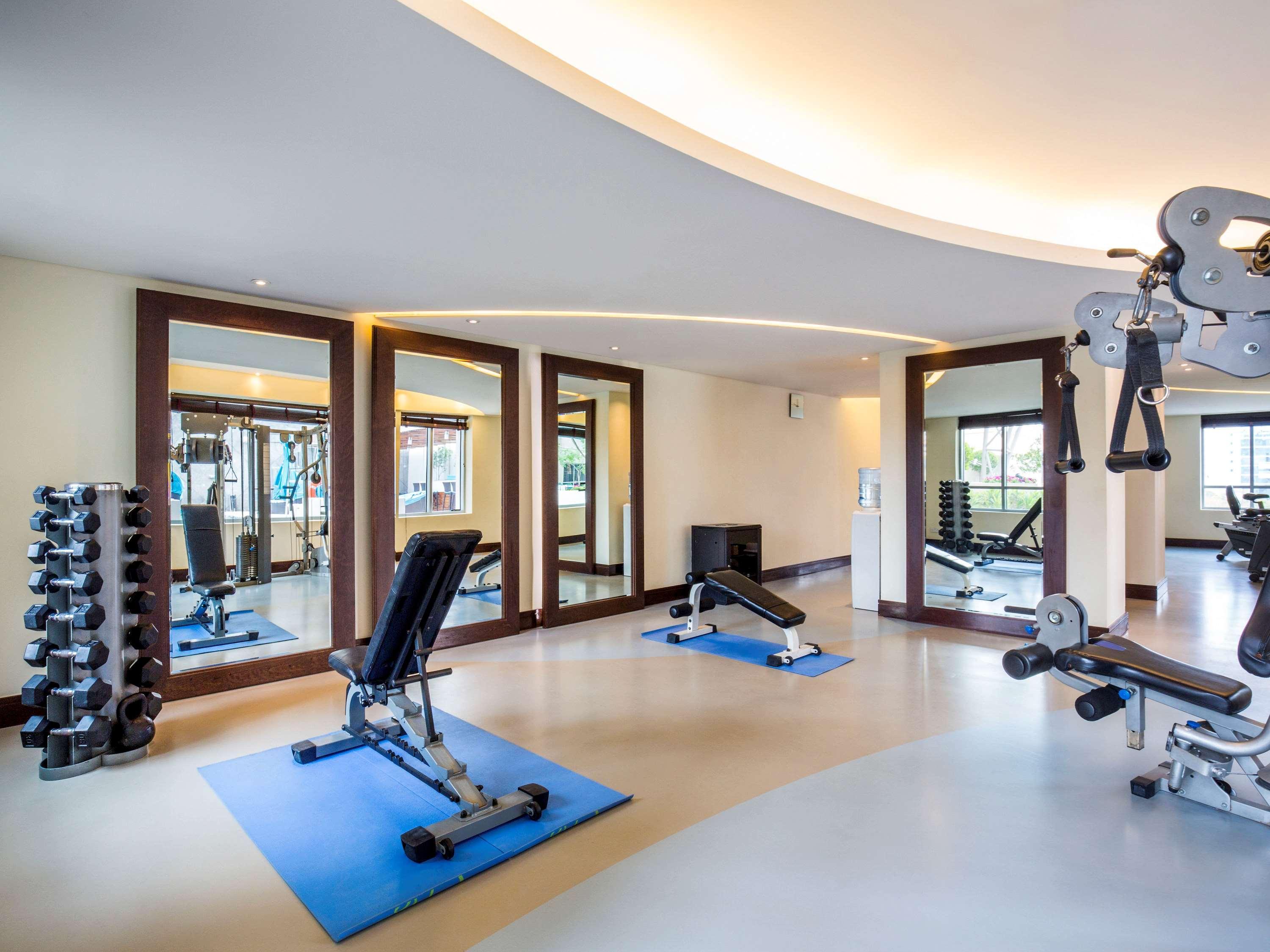 Novotel Deira Creekside Dubai Bagian luar foto