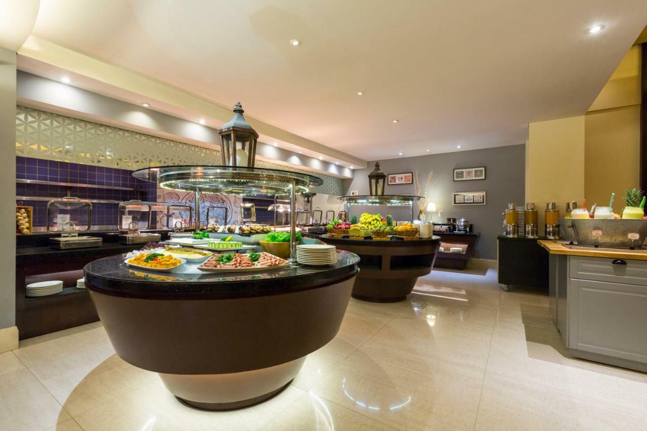 Novotel Deira Creekside Dubai Bagian luar foto