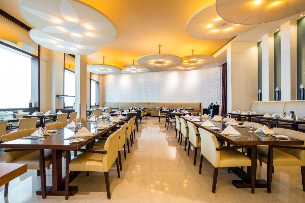 Novotel Deira Creekside Dubai Bagian luar foto