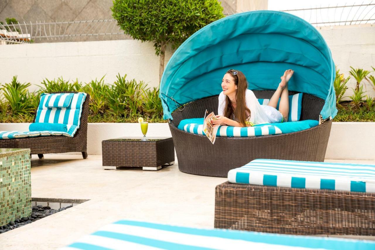 Novotel Deira Creekside Dubai Bagian luar foto